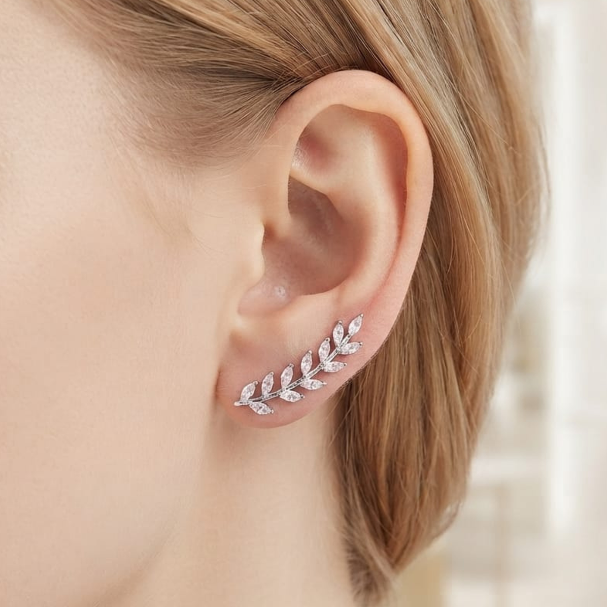 92.5 Silver CZ Leaf Vine Ear Climber