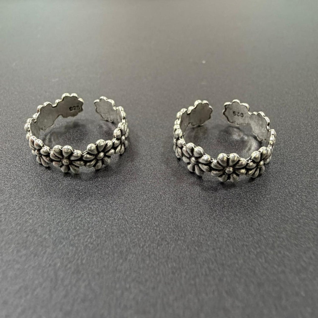 Bakuli Oxidized Sterling Silver Jodvi