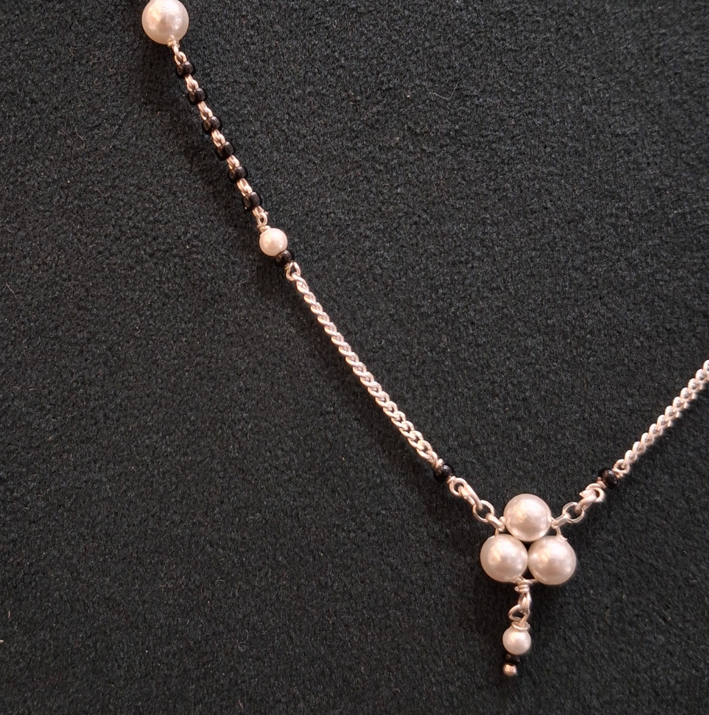 925 Silver Pearl Cluster Mangalsutra