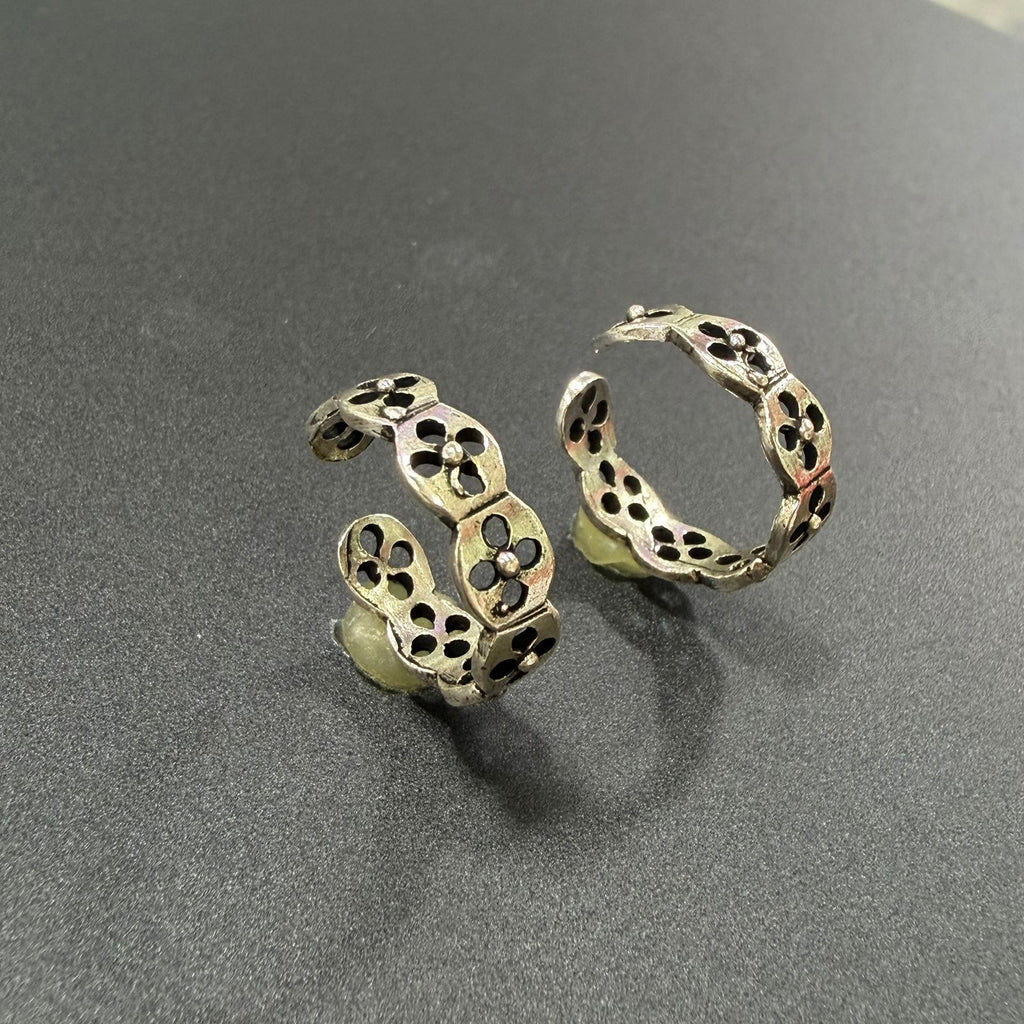 Traditional Oxidized Floral Jodvi 925 Silver Toe Ring
