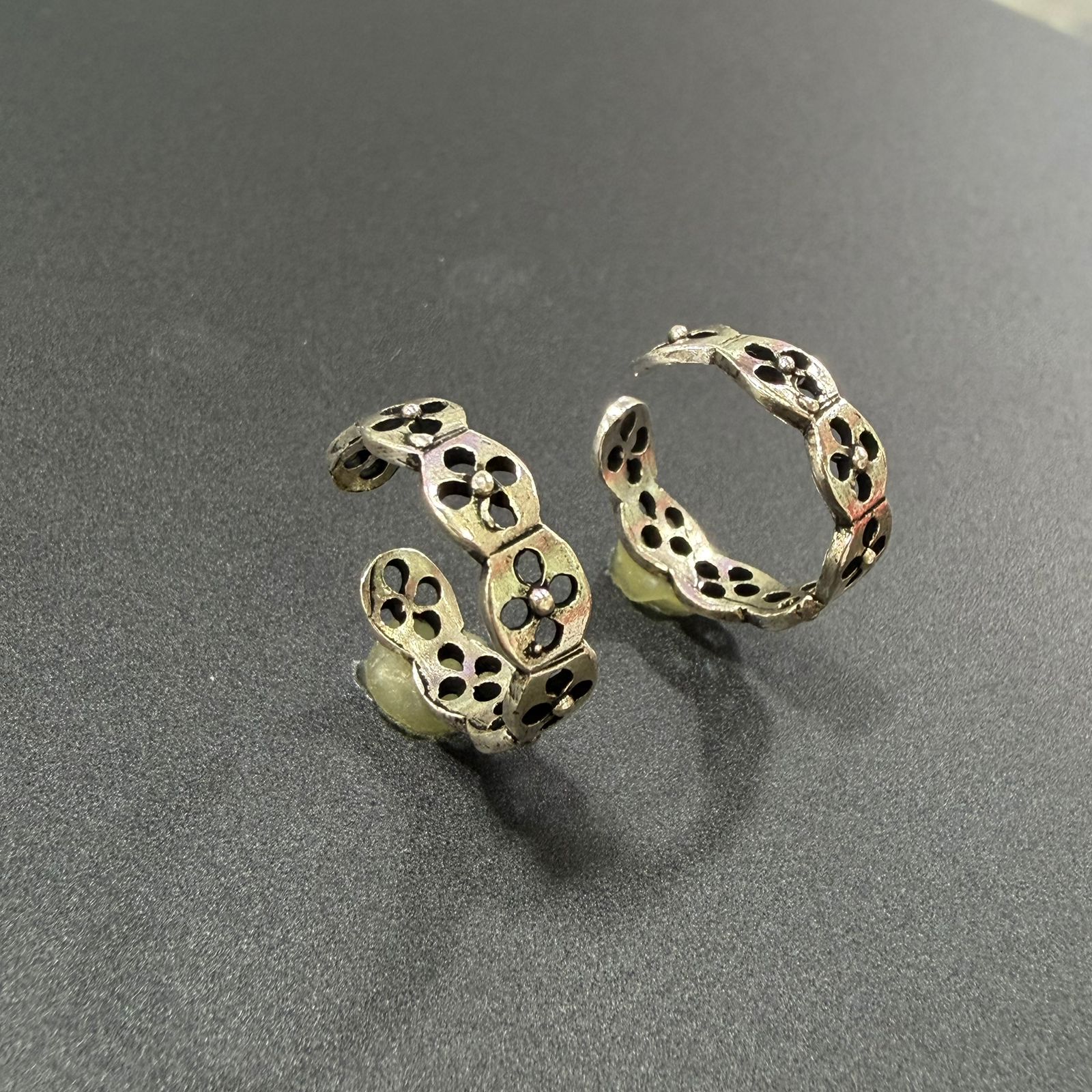 Traditional Oxidized Floral Jodvi 925 Silver Toe Ring
