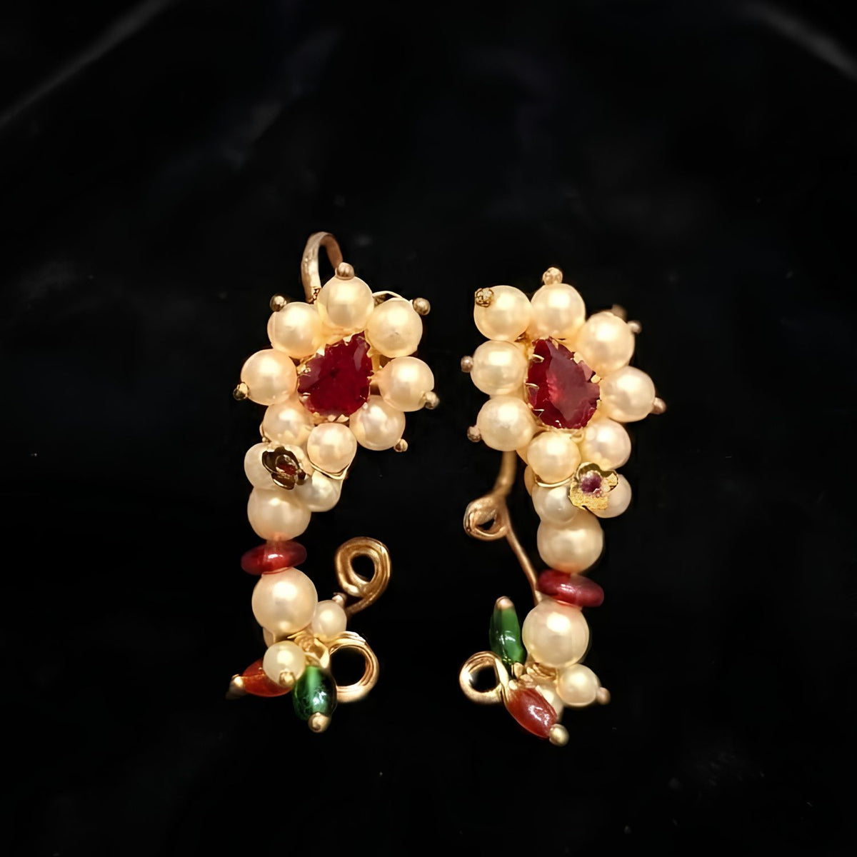 Sajiri Nathi Earrings